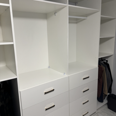 EDA66E23-986B-4F4C-ADF6-C881F9C07B1B